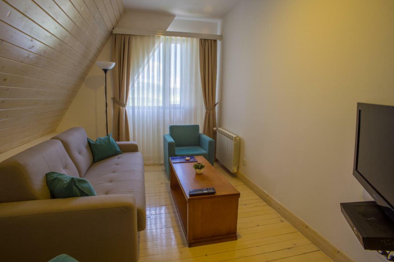 Hotel Polar Star Zabljak  Luaran gambar